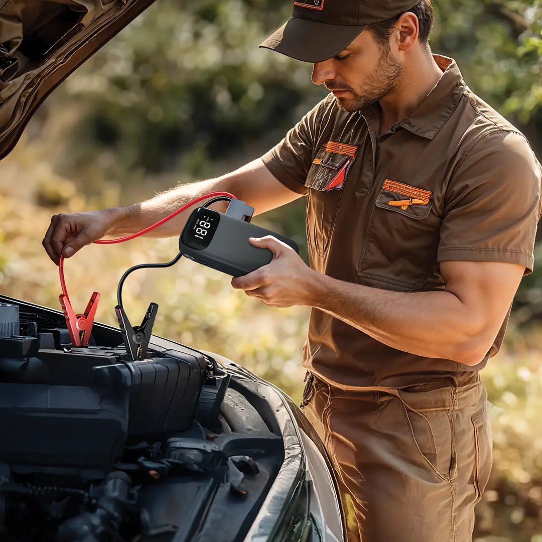 جامپ استارتر 10000 میلی آمپر گرین مدل Green Lion GNFLXJUMP10GY